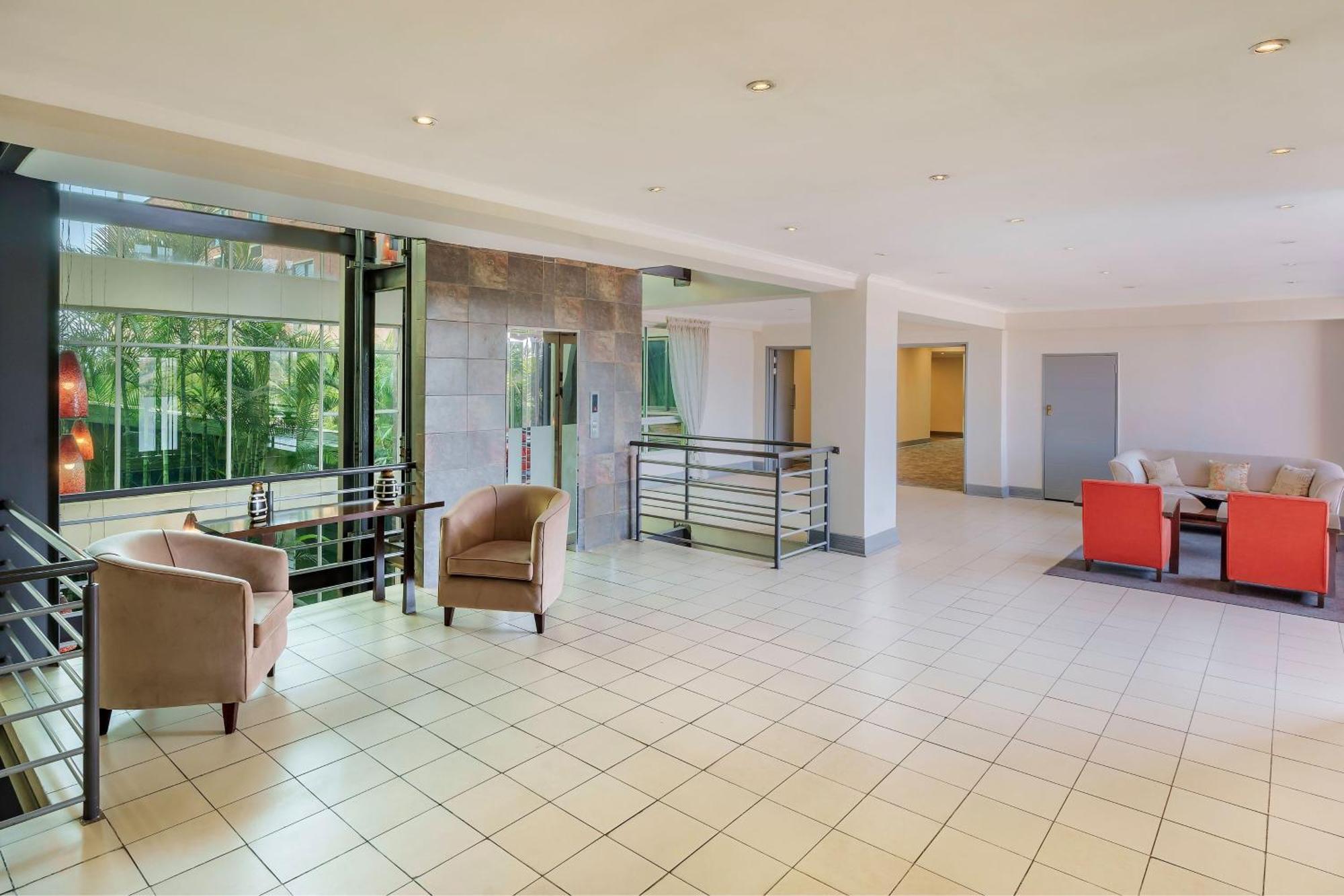 Protea Hotel By Marriott Lusaka Exterior photo