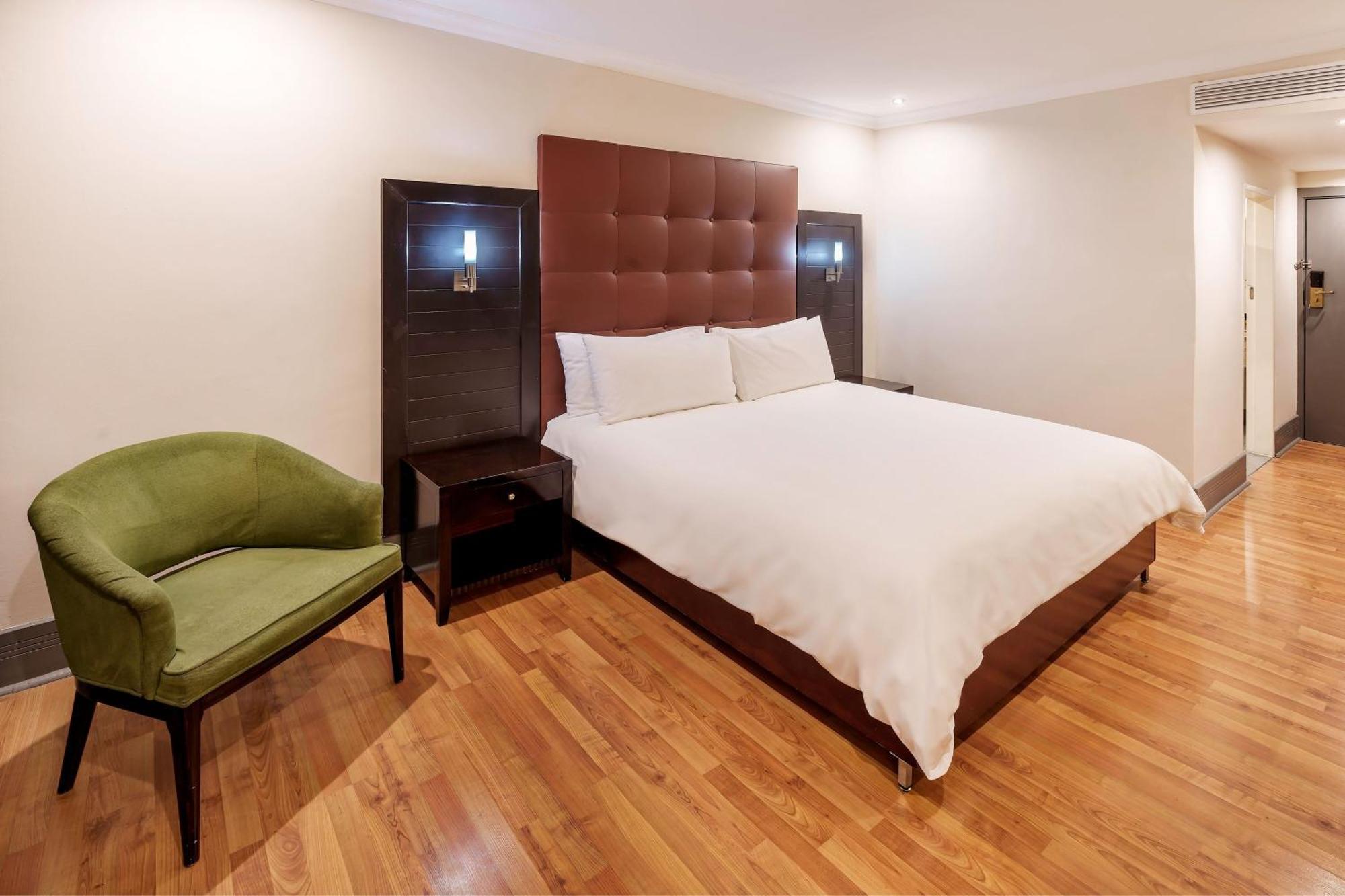 Protea Hotel By Marriott Lusaka Exterior photo