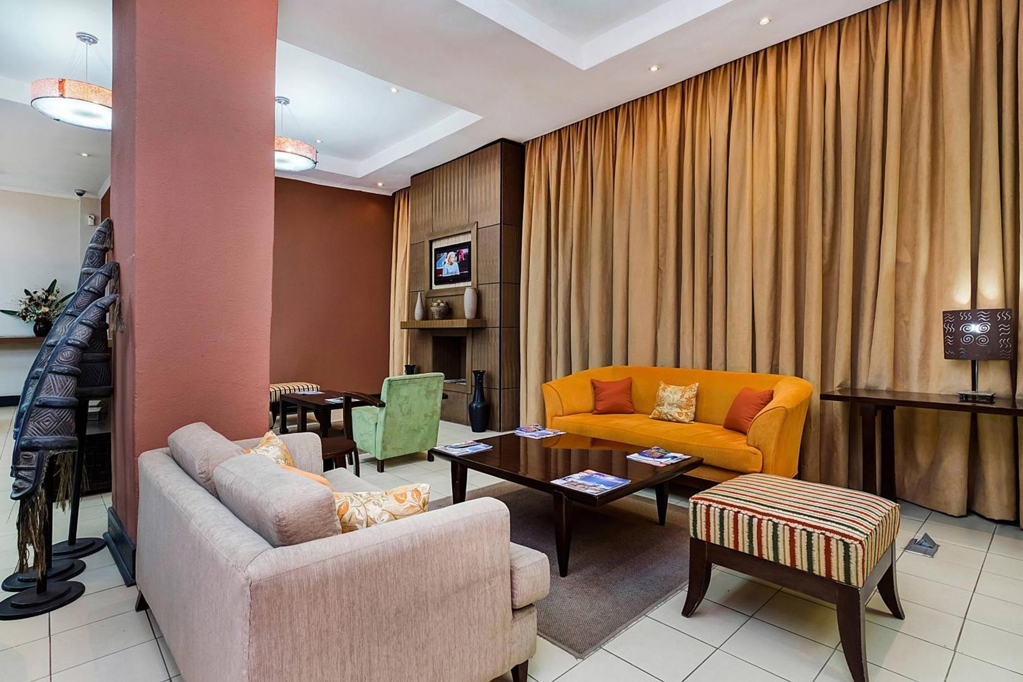 Protea Hotel By Marriott Lusaka Exterior photo